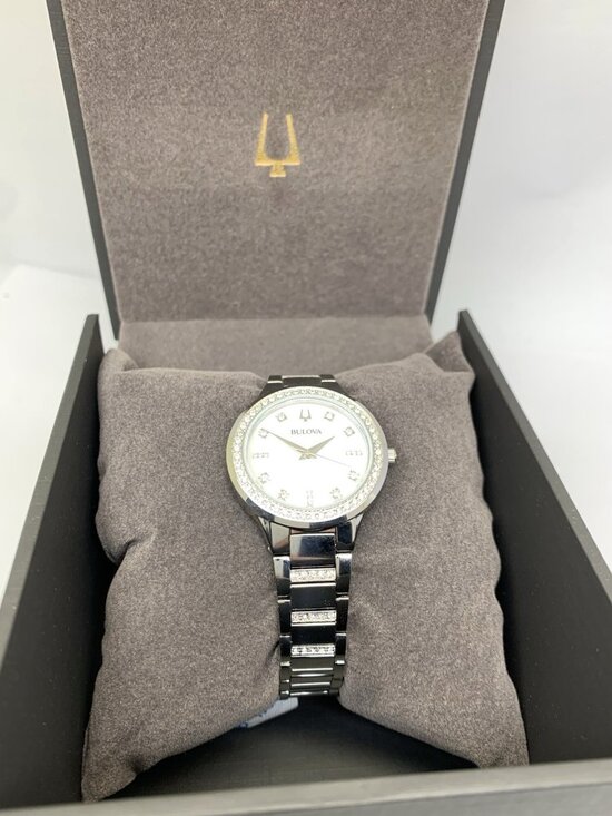Bulova Women\'s Watch 96L320 Quartz White Mother of Pearl Dial Crystal Accent main image 12